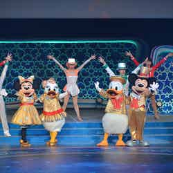 「東京ディズニーリゾート35周年特別記念プログラム」（C）Disney