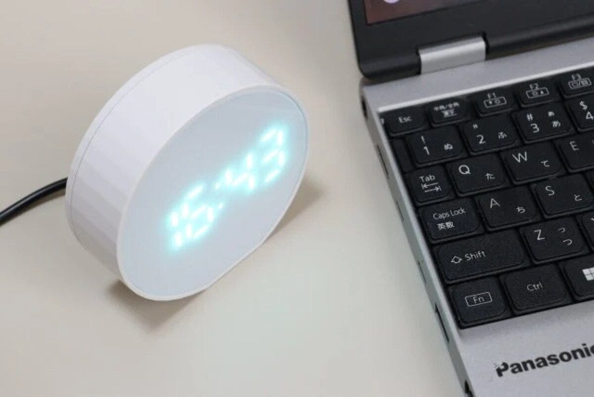 ダイソー　LEDデジタル時計（ラウンド）　使用例