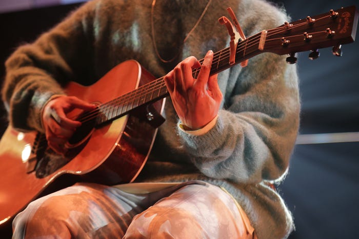 もさを。(C)マイナビ 東京ガールズコレクション 2021 AUTUMN/WINTER