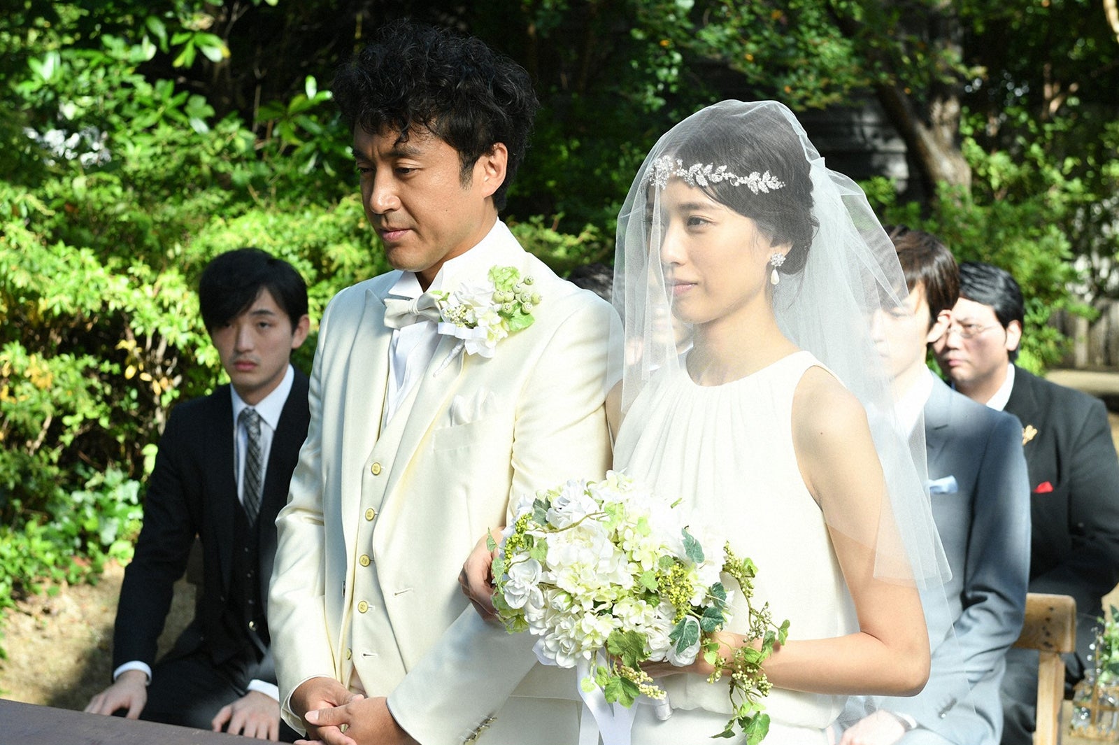 ムロツヨシ、戸田恵梨香／「大恋愛～僕を忘れる君と」第5話より（C）TBS