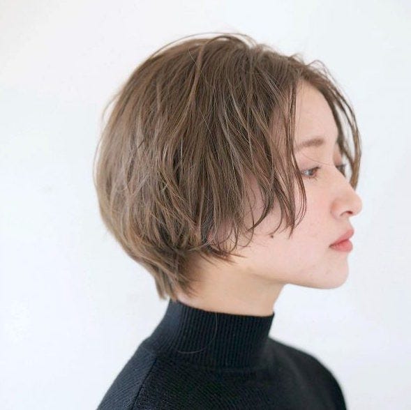 くびれショート が大人女子におすすめ 外さない人気のスタイルをご紹介 モデルプレス くびれショート が大人女子におすすめ 外さない人気のスタイルをご紹介 モデルプレス