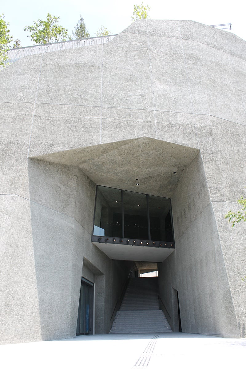 神戸ポートミュージアム／画像提供：アクアメント