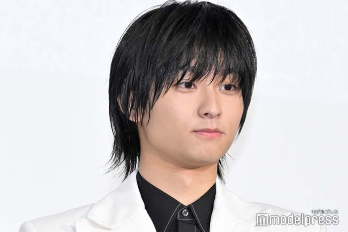 奥平大兼(C)モデルプレス