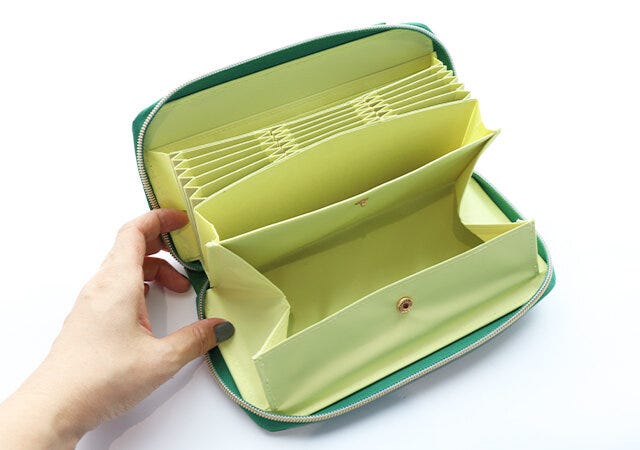 ムック本　ムック　付録　人気　おすすめ　オススメ　宝島社　宝島　レビュー　便利　優秀　当たり　最高　2023　Utao：　ウタオ　長財布　多機能長財布　財布　お財布　大容量　機能的　高機能