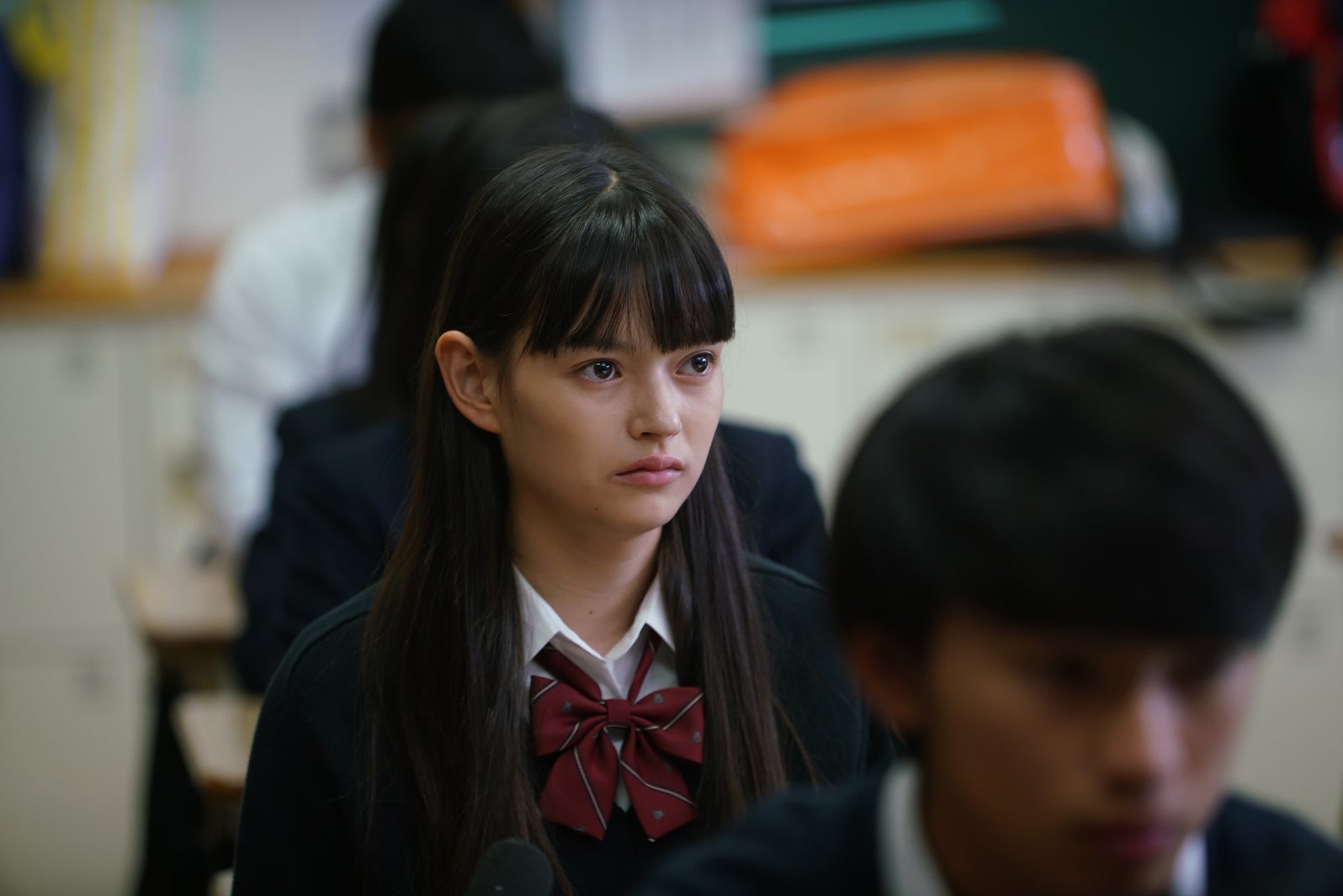 ドラマ「明日の約束」でひときわ存在感放つ美女　菅田将暉とCM共演も＜夏子＞