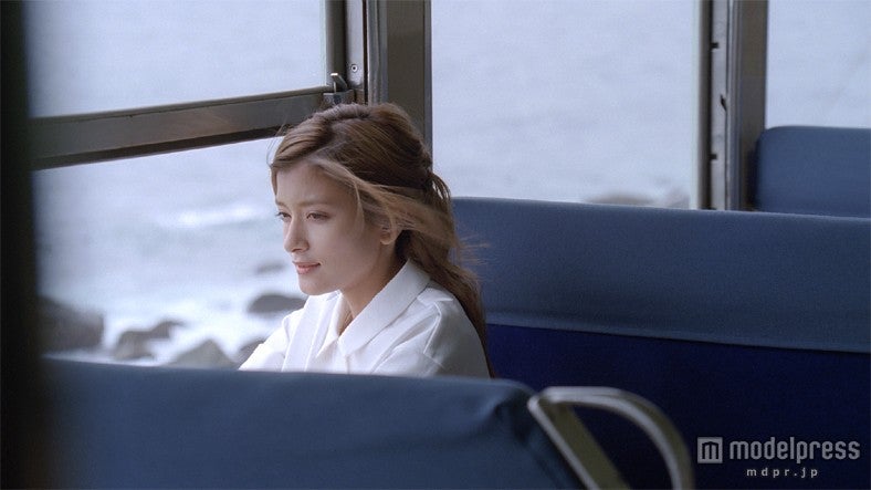 新CM「人が人をキレイにする。」篇より