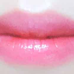 【エチュードハウス】「ディアダーリンソーダティント“BL601”」を唇全体にON／写真：onoaki（C）モデルプレス