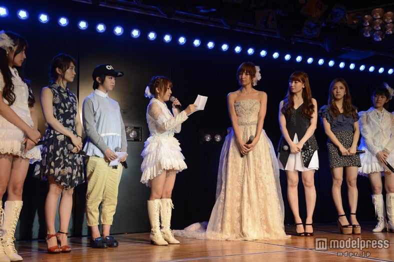 篠田麻里子の卒業公演（C）AKS