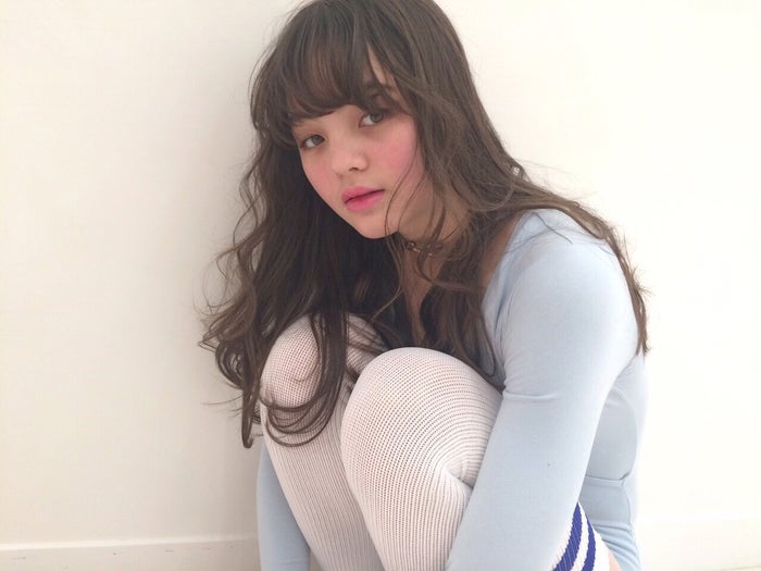 注目の人物 抜群ルックスの現役中学生モデルに釘付け 異彩を放つハーフ美女 藤田エミリ モデルプレス 注目の人物 抜群ルックスの現役中学生モデルに釘付け 異彩を放つハーフ美女 藤田エミリ モデルプレス