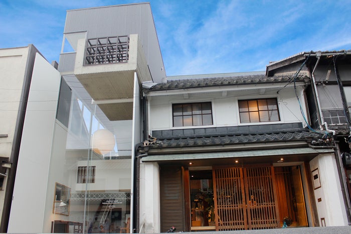 カフェ キツネ ロースタリー／画像提供：ストライプインターナショナル