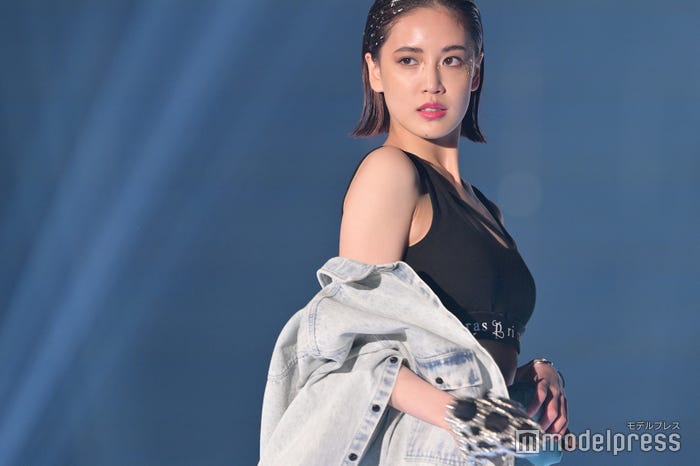 藤井夏恋(C)モデルプレス