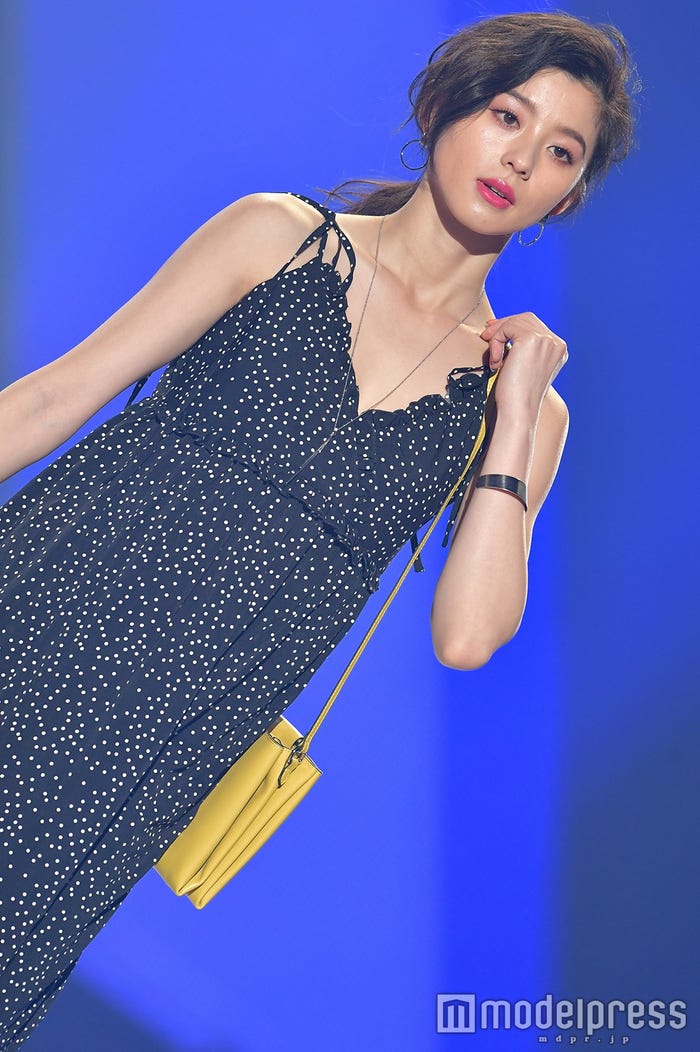 朝比奈彩 (C)モデルプレス
