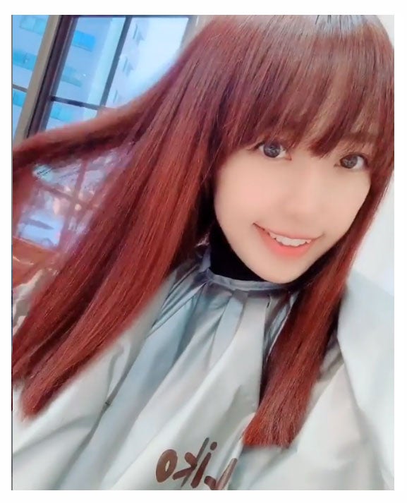 川崎希“初”ピンクヘアにイメチェン　夫・アレクも「いいなー」