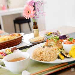 沖縄 X ハワイアンな女子カフェでヘルシーランチ