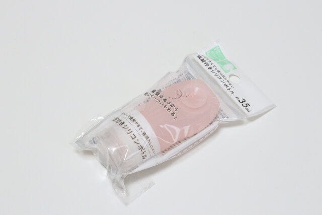 吸盤付きシリコンボトル35ml　詰め替え容器