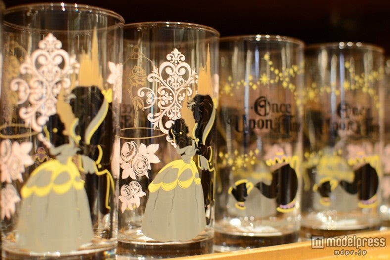 グラス（￥800）