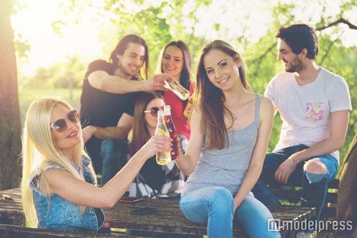 合コンには遊び目的の男性も多い(photo by Tijana/Fotolia)