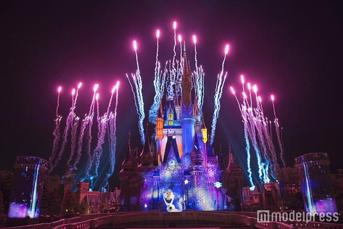 「ワンス・アポン・ア・タイム~スペシャルウィンターエディション~」(C)Disney