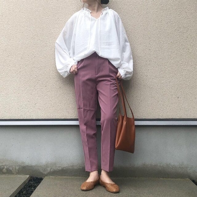 白