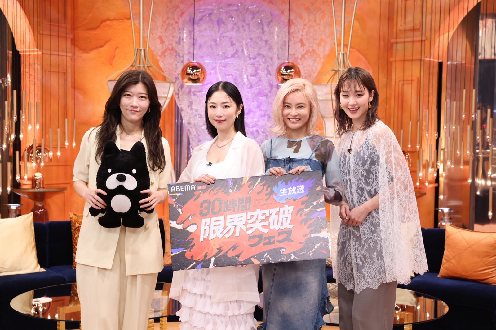 ヒコロヒー、MEGUMI、小島瑠璃子、剛力彩芽（C）AbemaTV,Inc.