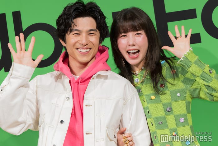 中尾明慶、仲里依紗(C)モデルプレス