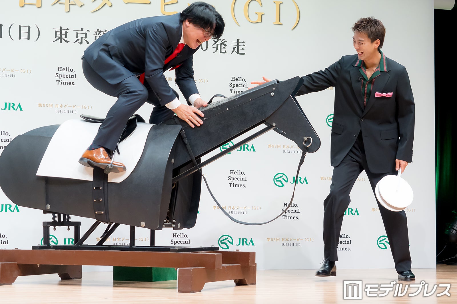 レッド吉田、竹内涼真（C）モデルプレス