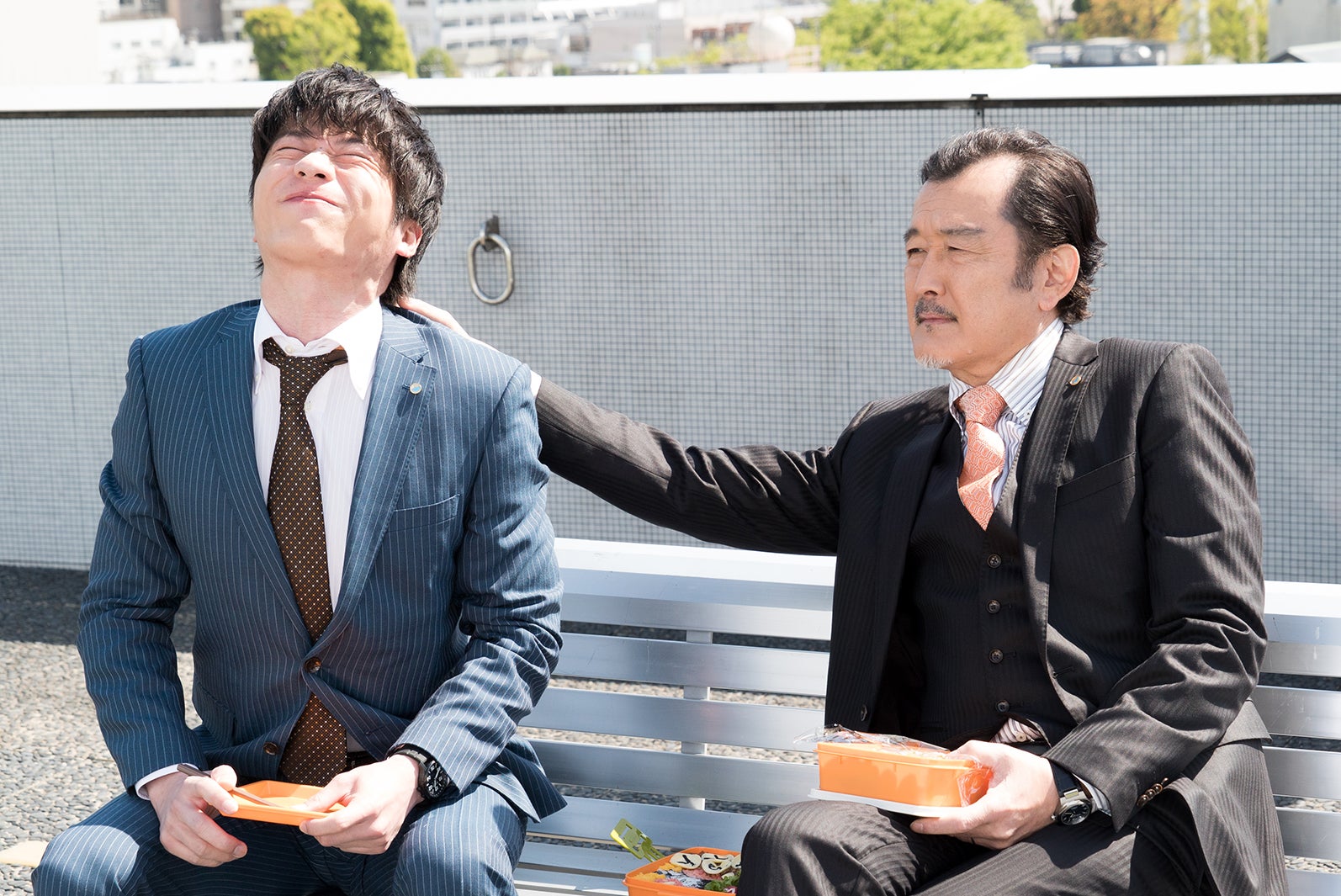 田中圭、吉田鋼太郎／「おっさんずラブ」第2話より（C）テレビ朝日