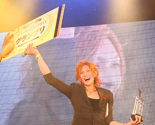 イケメンホストNo.1が決定 川島なお美、misonoらが祝福