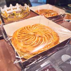 1月限定のパイ「ガレット・デ・ロワ」(C)モデルプレス