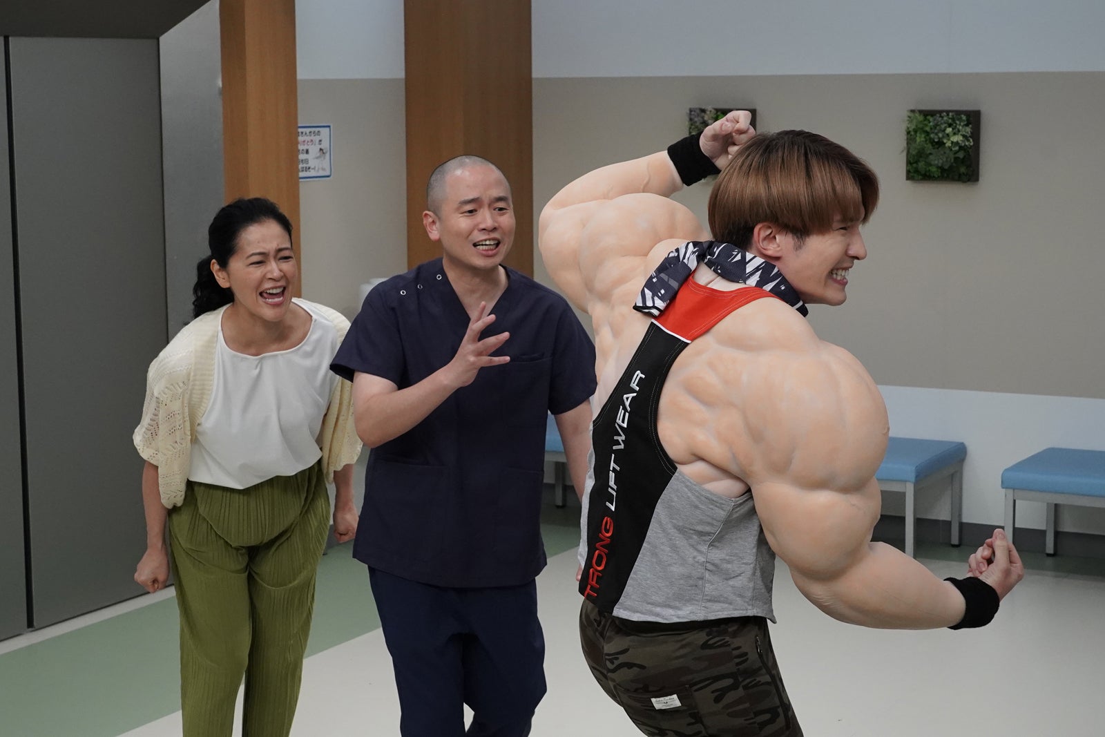 SixTONESジェシー“マッチョ”姿に 松村北斗は声でメンバー翻弄【ワロタ！】