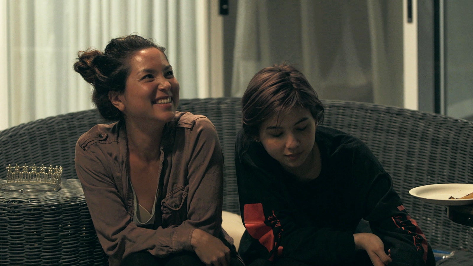 シェリー、ミラ『TERRACE HOUSE ALOHA STATE』26th WEEK（C）フジテレビ／イースト・エンタテインメント