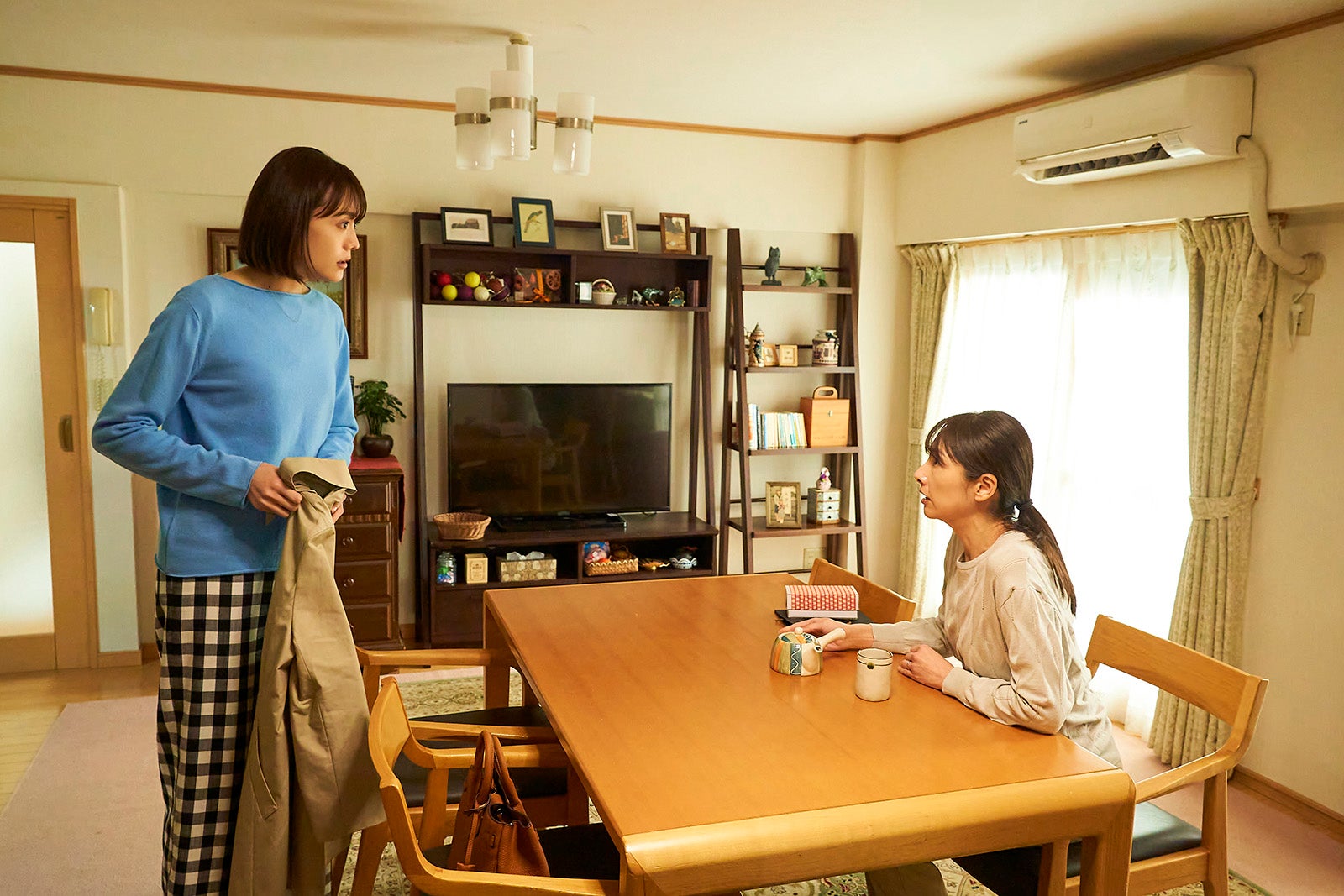 松井愛莉、櫻井淳子「子宮恋愛」第4話（C）ytv