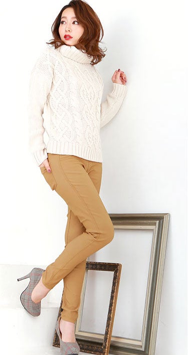 裏起毛ストレッチレギパン「神戸レタス」1480円（税込）／画像提供：神戸レタス