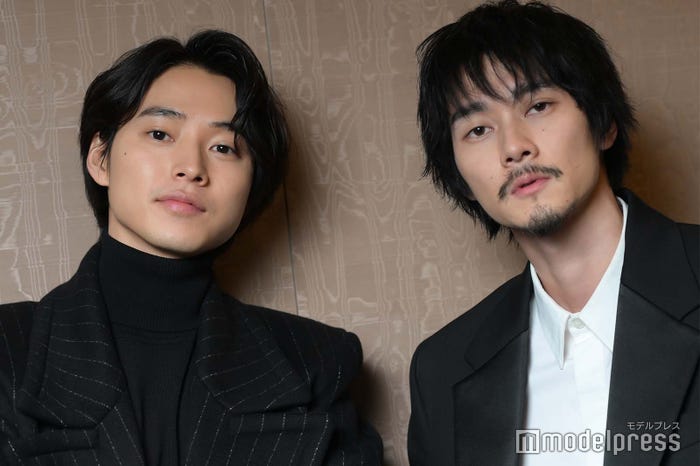 山崎賢人、柳俊太郎(C)モデルプレス