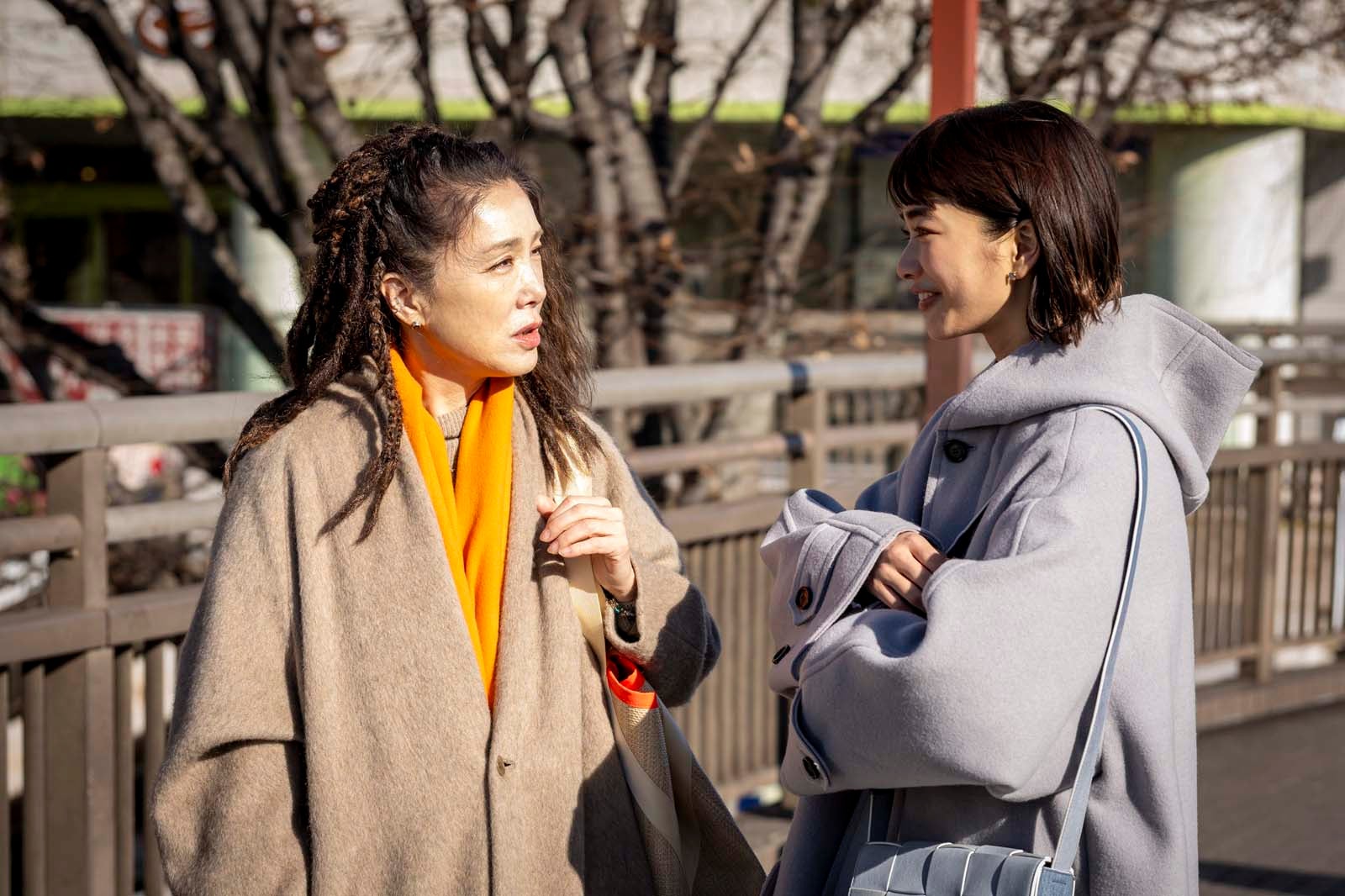 筒井真理子、見上愛「春になったら」第6話より（C）カンテレ