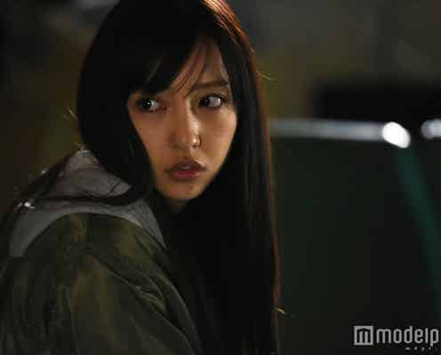 板野友美、恐怖に慄く“衝撃”映像解禁