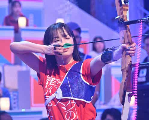 広瀬すず、プレッシャーアーチェリーで最高得点を射抜く バスケチャレンジに続く快挙で「間違いなくMVP」「鳥肌」と話題【大晦日オールスター体育祭】