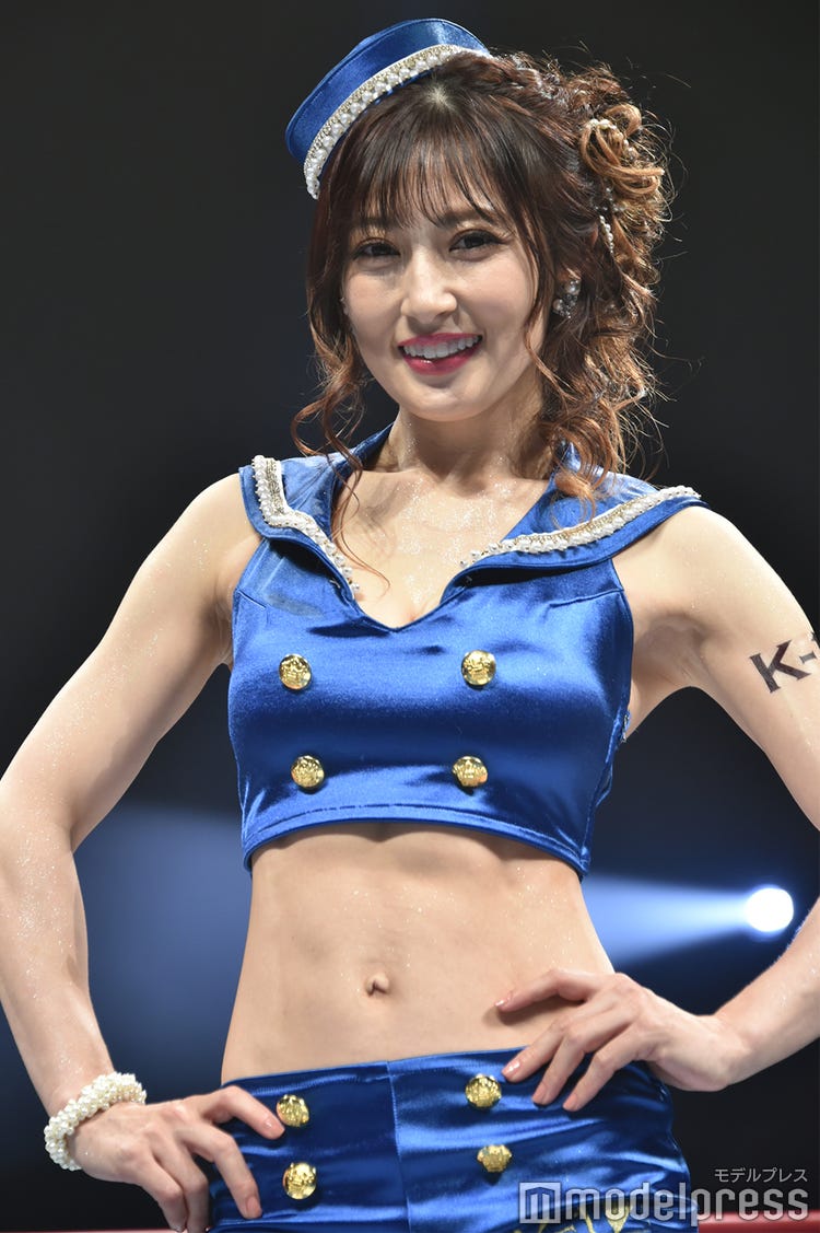 熊田曜子　腹筋 画像20/22) 熊田曜子“美腹筋”堂々披露 2年ぶり「K-1」ラウンドガール衣装に驚きのこだわり - モデルプレス
