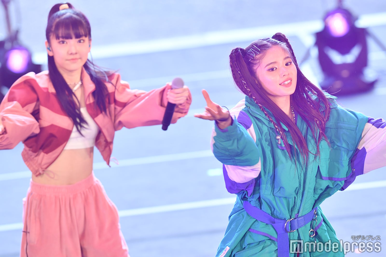 （C）モデルプレス