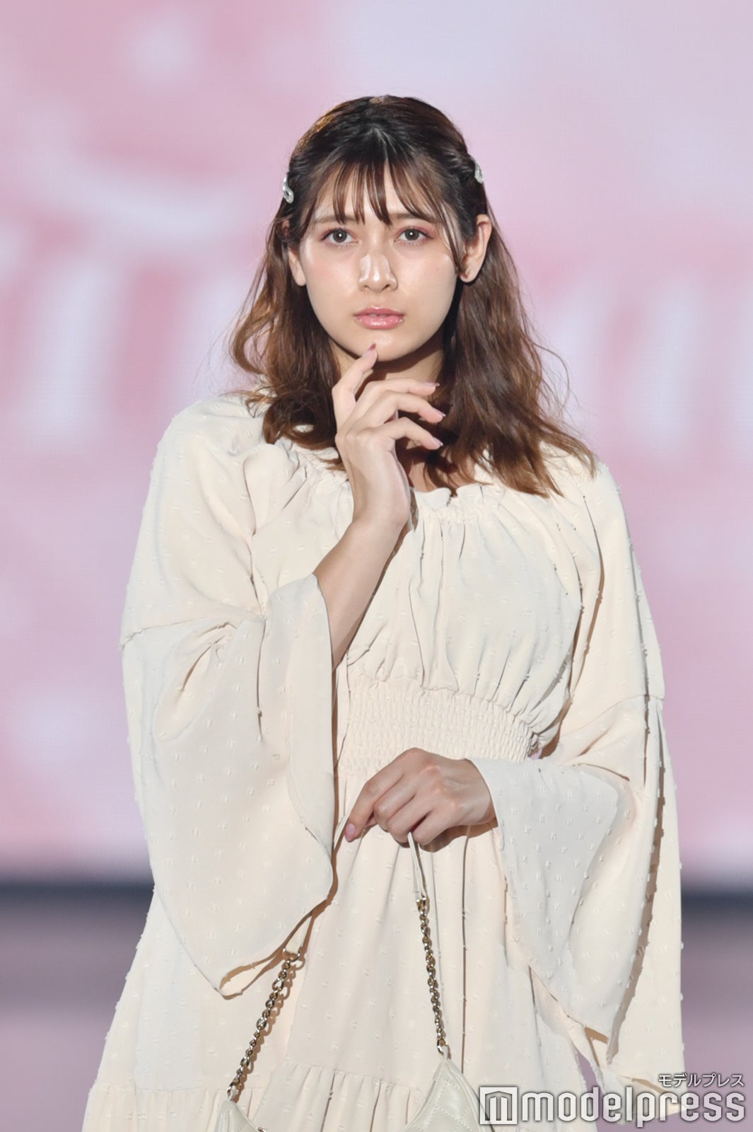 （C）モデルプレス