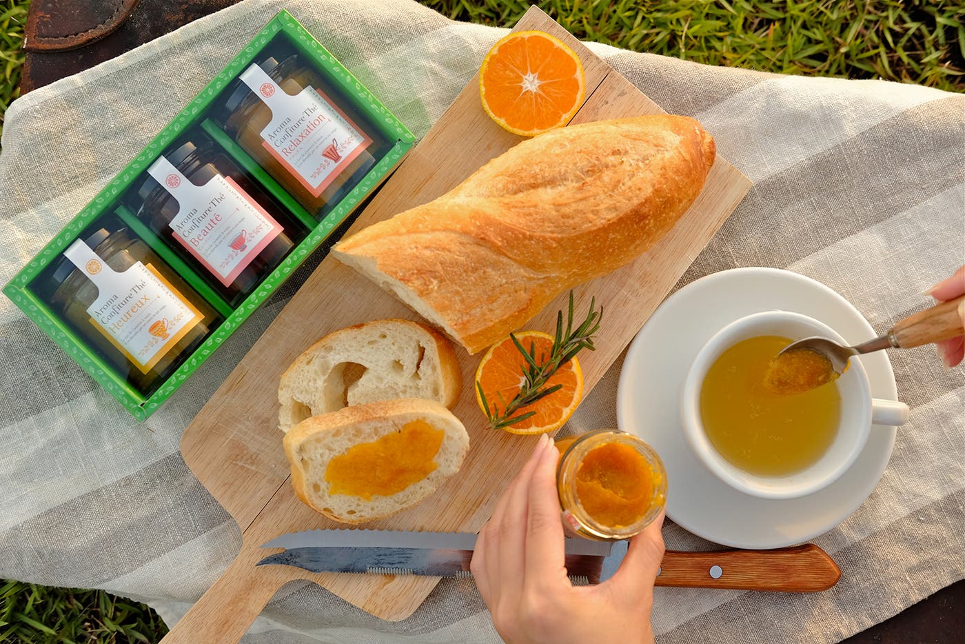 アロマコンフィチュールティ3本セット/画像提供:FOODEX JAPAN 広報事務局