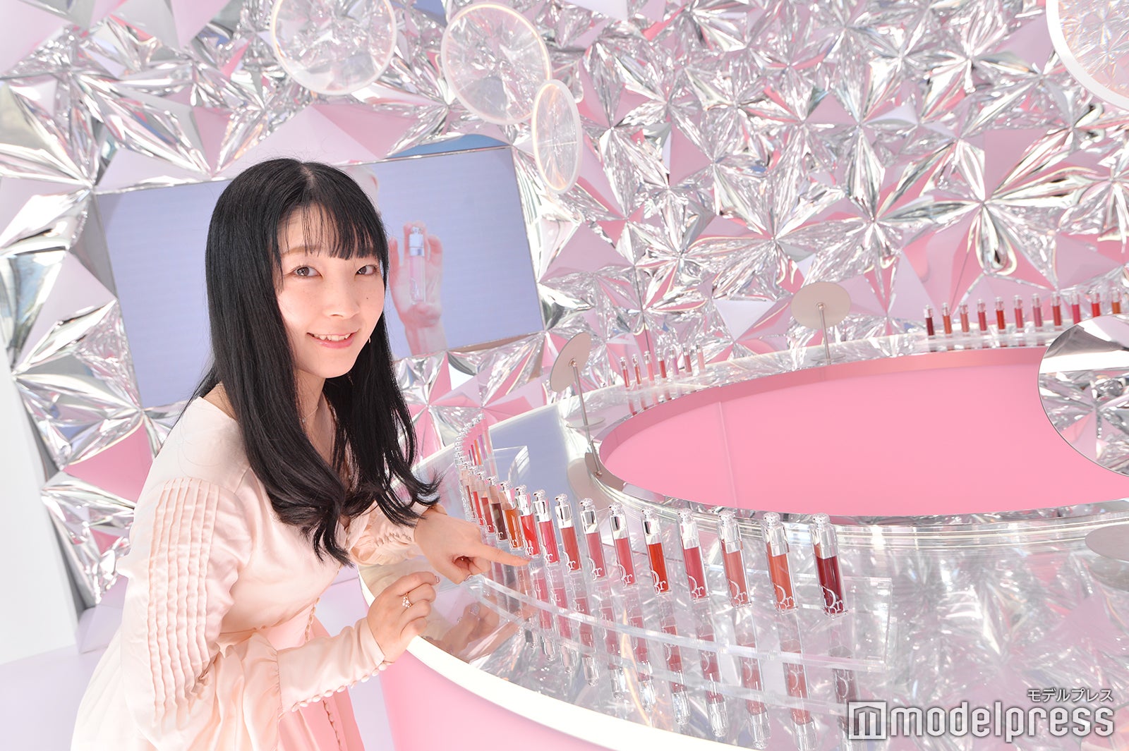 DIOR BLOOMING LOVE GARDEN -ディオール ブルーミング ラブ ガーデン- （C）モデルプレス