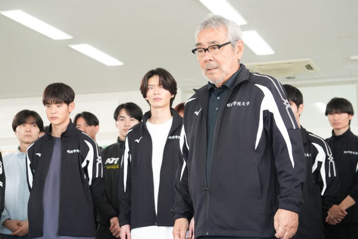 小林虎之介、杢代和人、寺尾聰「俺たちの箱根駅伝」第1話(C)日本テレビ