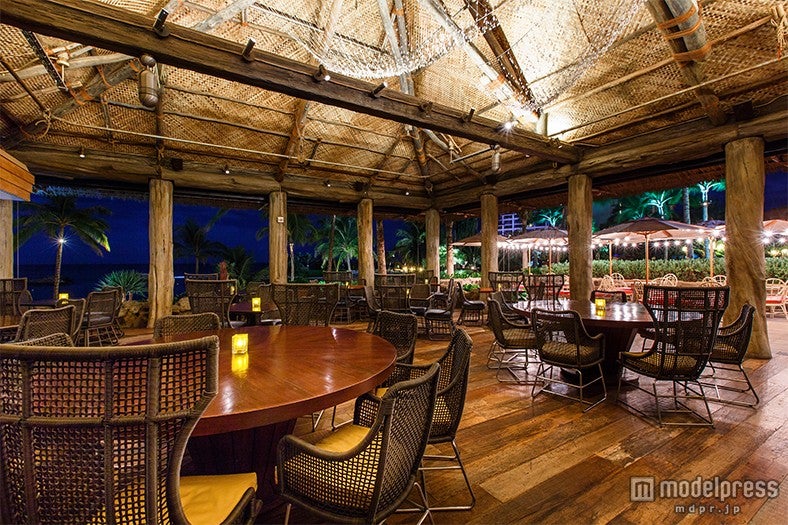 夜はロマンチックな雰囲気