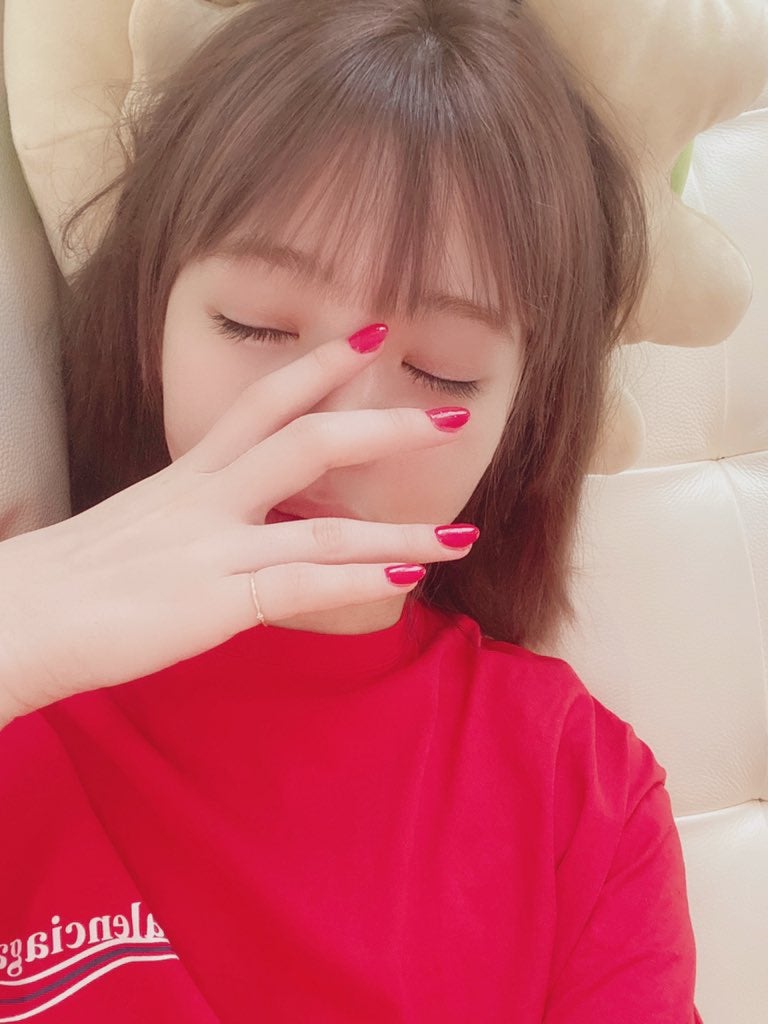 藤田ニコル 自宅での セルフヘアカラー に絶賛の声 クオリティ高い 真似したい モデルプレス