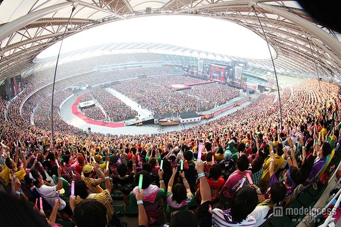 「桃神祭2015」会場の様子/Photo by HAJIME KAMIIISAKA+Z