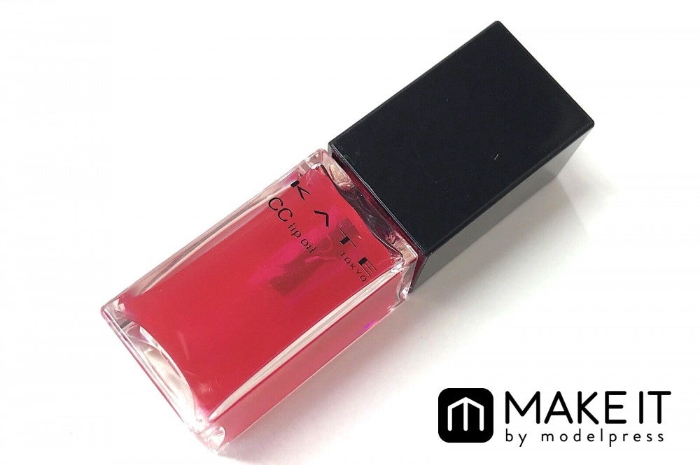 KATE／CCリップオイル／02 TRANS PINK／920円（税抜） (C)メイクイット
