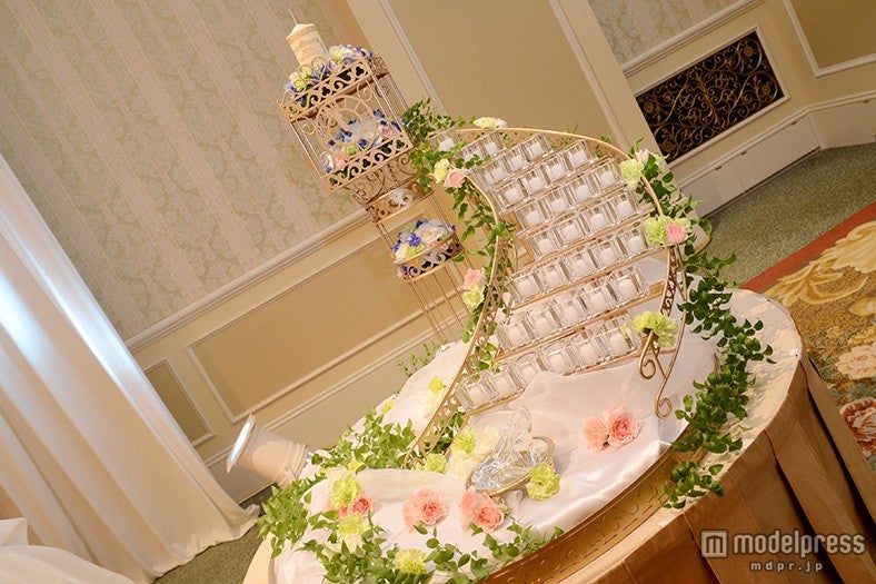 シンデレラをイメージしたキャンドルサービス