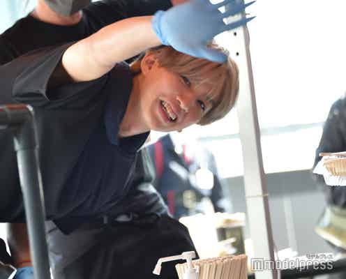 はじめしゃちょー、たこ焼き店に登場でファン殺到 神ファンサで「U-FES.」盛り上げる