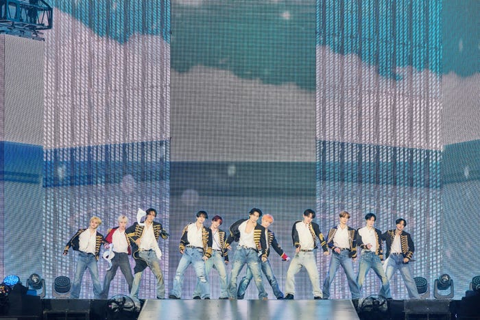 INI(C)LAPONE ENTERTAINMENT